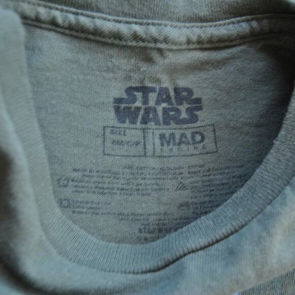 Star Wars The Child Yoda Small Green Short Sleeve Shirt - Picture 5 of 7